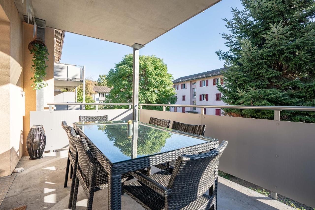 Moderne Wohnung Mit Parkplatz Ostermundigen Luaran gambar